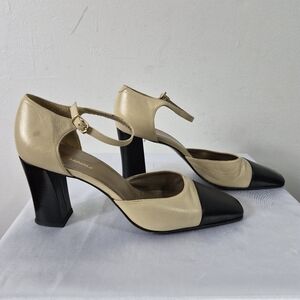 Browns Classic Two-Tone Women's Heels